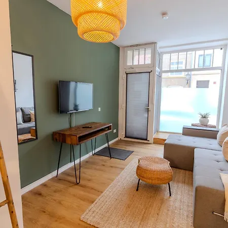 Altstadt & Hafen - Gemuetliches City-apartment *